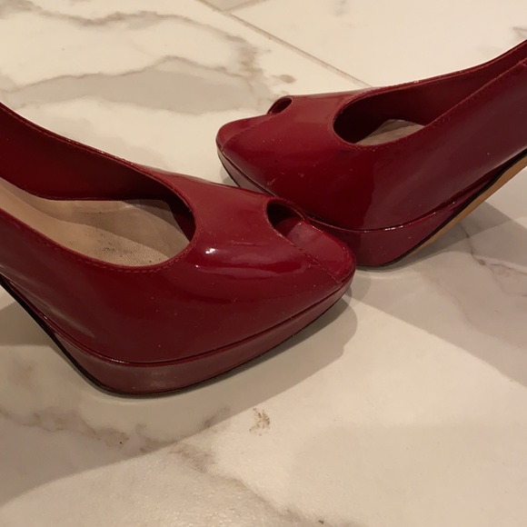 Dior burgundy platform pumps with open toe, size 37 - Picture 6 of 11